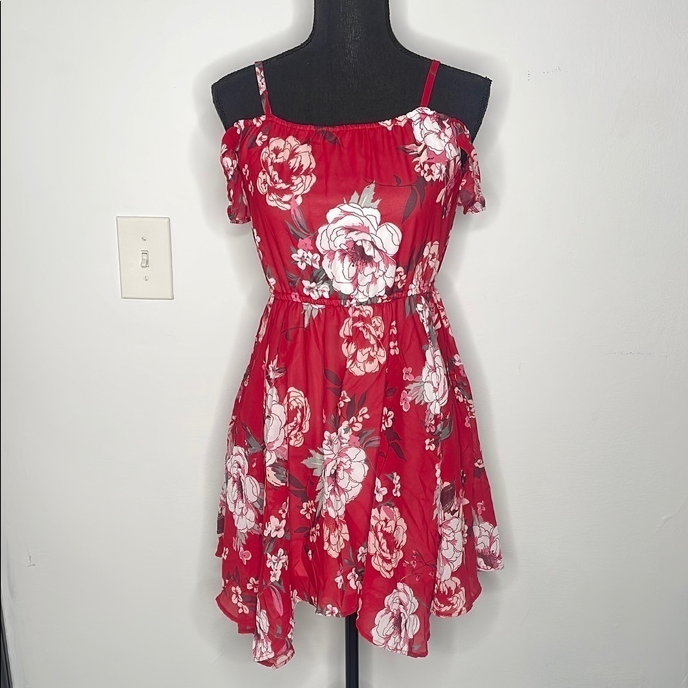PLACE Red Floral Off-Shoulder Dress - Picture 1 of 8